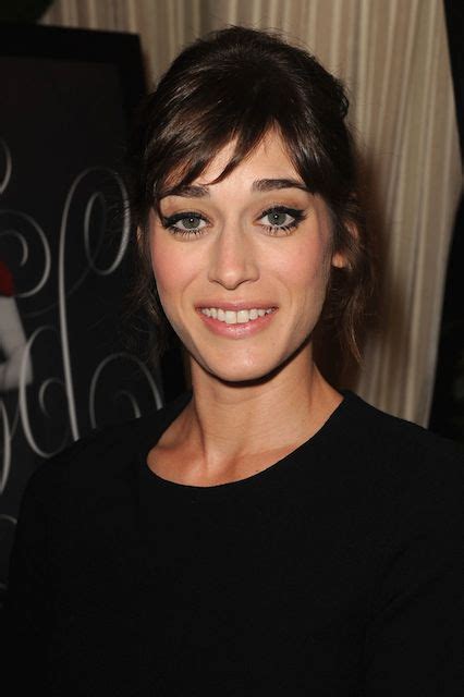 lizzy caplan boobs|Lizzy Caplan Body Measurements Height Weight Bra Size Vital。